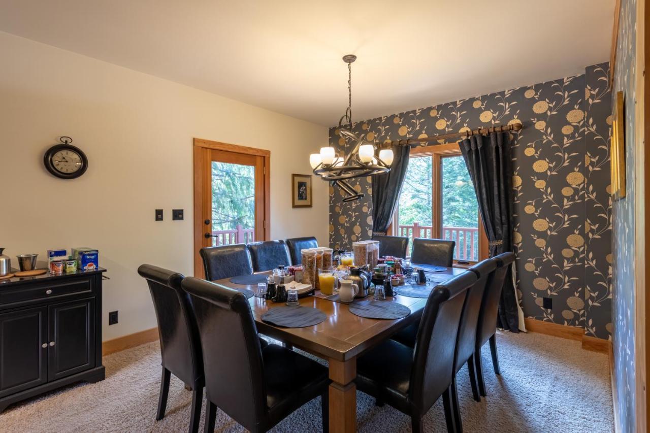 Canyon Ridge Lodge Golden Εξωτερικό φωτογραφία