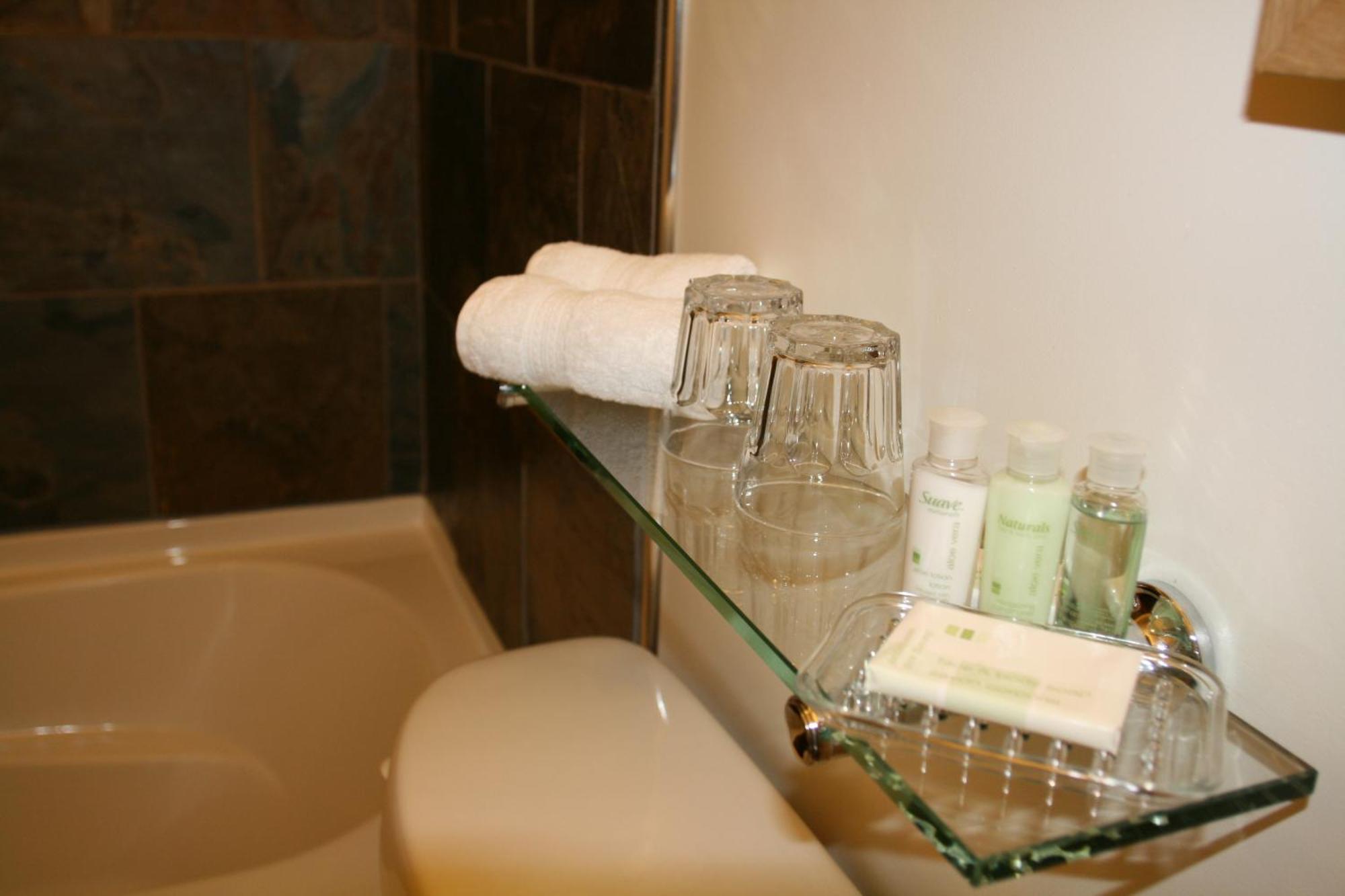 Canyon Ridge Lodge Golden Εξωτερικό φωτογραφία